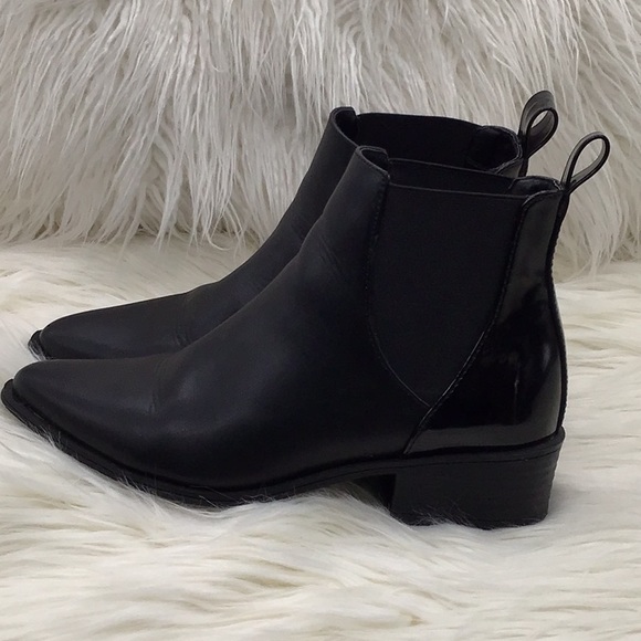 🟡 American Eagle Outfitters Black  Slip-On Ankle Bootie (170) - Picture 4 of 7